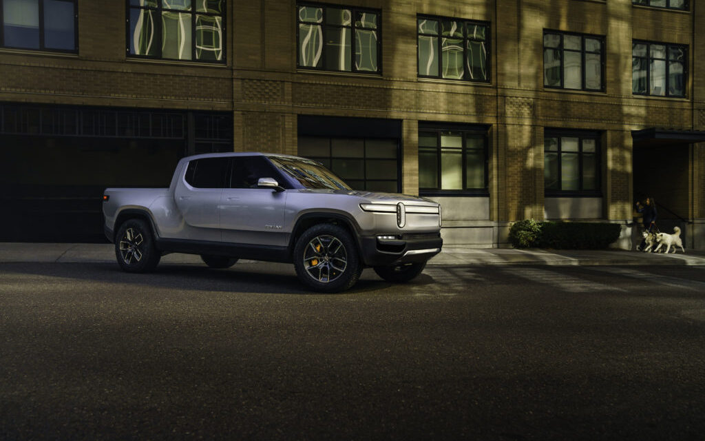 Rivian follows Tesla and aims to create their own charging network