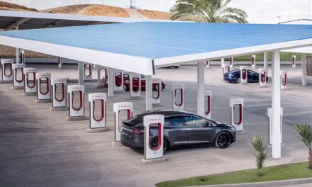 The chief manager of Apple Pay switch to Tesla to deal with the Supercharger user experience
