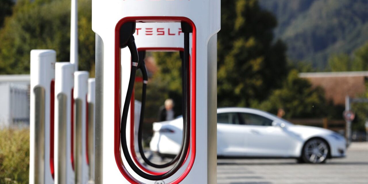 Tesla expands Supercharger network in Europe